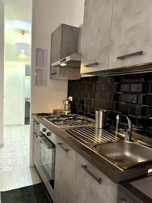 Apartment Candelor'S House - Apt & Garden In Gianicolense Rome